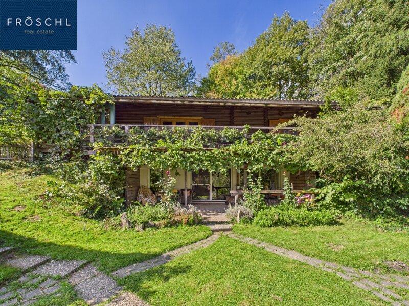 Ansicht der Terrasse und des Balkons