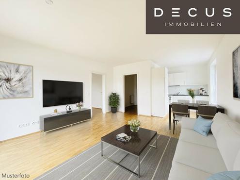 | ZWEI ZIMMER | MIT FREIFL�CHE | IN BELIEBTER LAGE