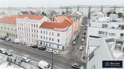 ---ECKZINSHAUS - AUS FAMILIENBESITZ---