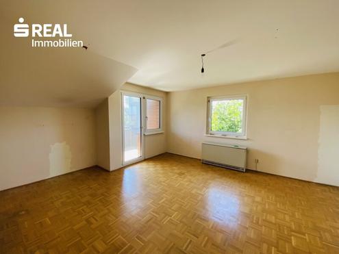 3-Zimmer-Dachgeschosswohnung in Wals