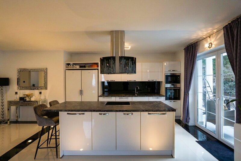 EG Nolte K�che mit Kochinsel