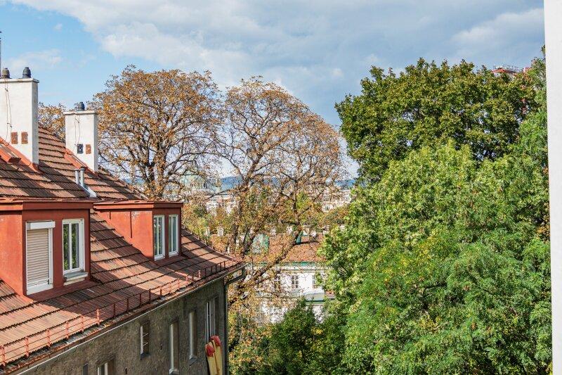 Blick vom Schlafzimmer-Balkon
