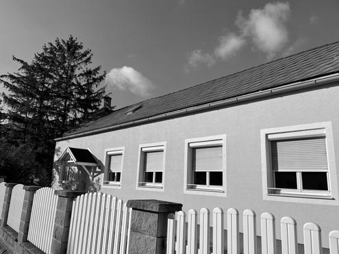 Wundersch�nes Haus mit 3 Wohneinheiten zzgl. Rohdachboden (ausbauf�hig)