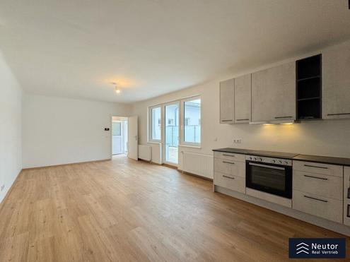 KERNSANIERT - ERSTBEZUG - BEZIEHBAR AB 01.12.2025 - CHARMANTE 2 ZIMMER-WOHNUNG - MODERNES DESIGN - LICHTDURCHFLUTET - GRO�-ENZERSDORF