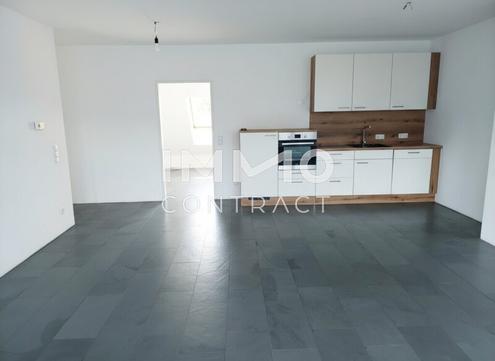 Großzügige - Terrassenwohnung / DG mit Lift  im Zentrum von Amstetten