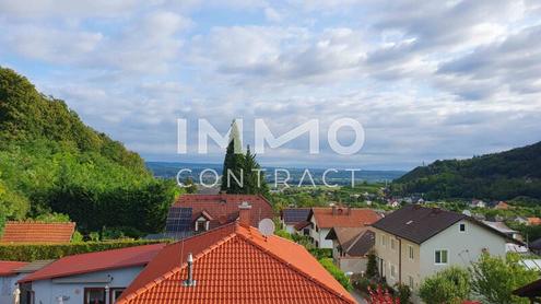 MEHRFAMILIENHAUS IN FURTH STEHT ZUM VERKAUF