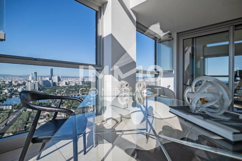 230811_V22_Staging_Duplexapartment_MODERNSWING_c_SeeligStefa