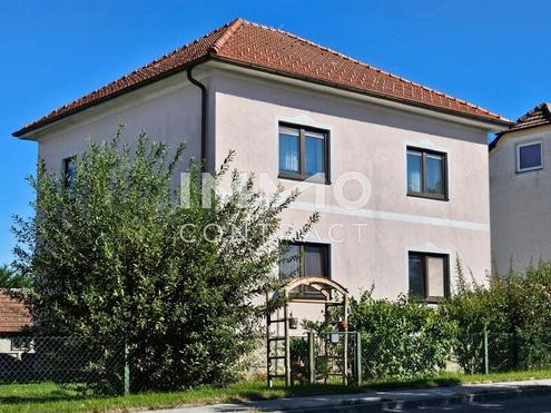 Haus in Schwarzenau mit 1000 m� Grundst�ck - als EFH oder ZFH geeignet!