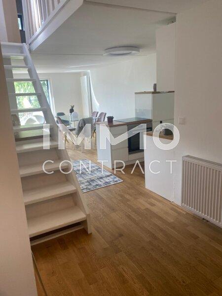 Eingangsbereich + K�che