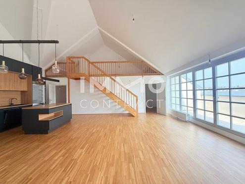 Traumblick im Schloss! Wundersch�ne 3 Zimmer Terrassen Wohnung!