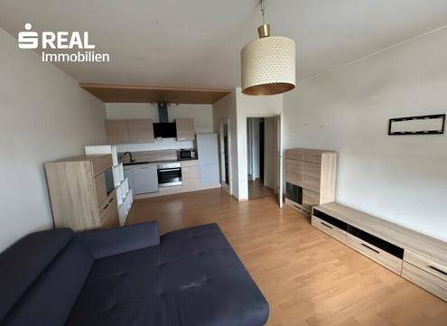 Wohnung mit Loggia in zentraler Lage