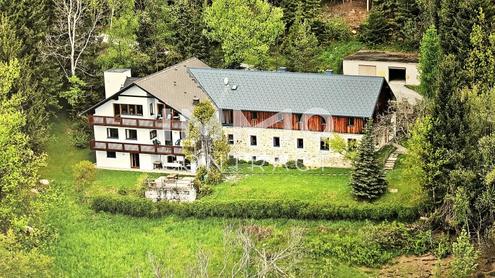 Ein Ort der Ruhe und M�glichkeiten - Vielseitige Liegenschaft in Traumlage