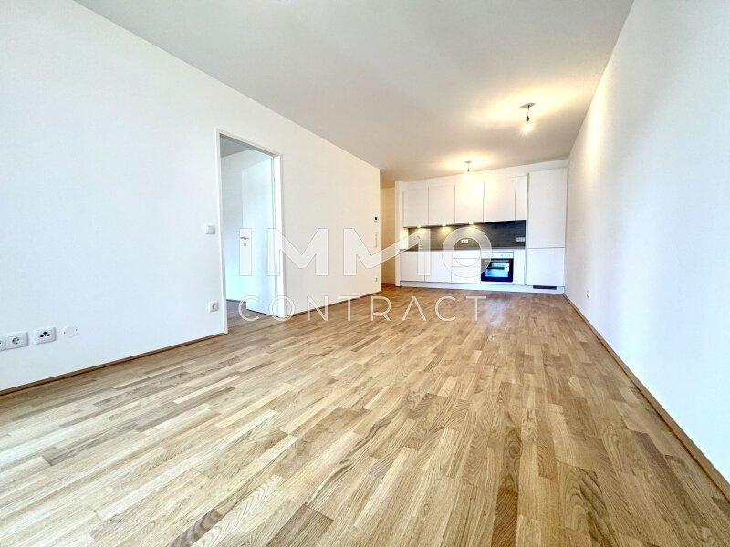 Wohnraum und K�che 2