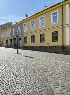 Gr. Stadthaus im Zentrum von Gm�nd