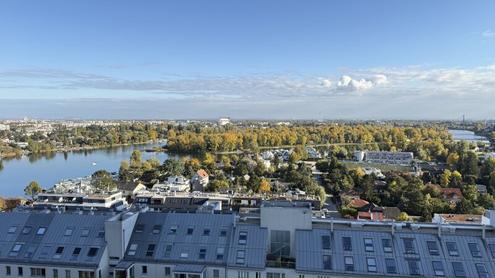 M�blierte 3 Zimmer mit Klima und verglaster Loggia nahe der Alten Donau mit herrlichem Weitblick!