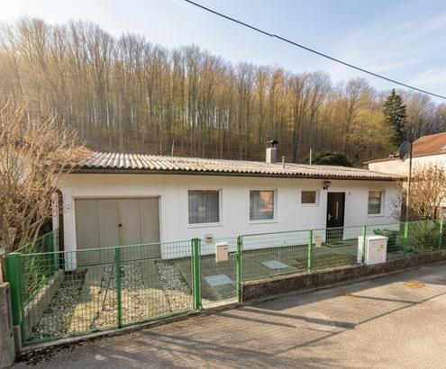 Rarität - Sanierungsbedürftiges Einfamilienhaus in Weidlingbach oder Abbruch/Neubau