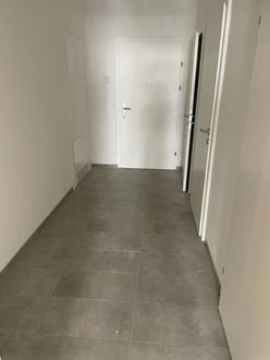 Moderne 3-Zimmer-Wohnung inkl hochwertiger Markenküche, Balkon Außenfläche und Kellerabteil / K3-16