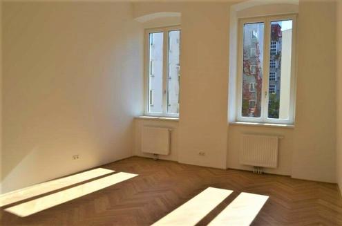 LAZARETTGASSE - NADLERGASSE, AKH-Nähe, sonnige 68 m2 Altbau, 2 Zimmer, Wohnküche, Wannenbad, Parketten, SAT/TV, 2. Liftstock
