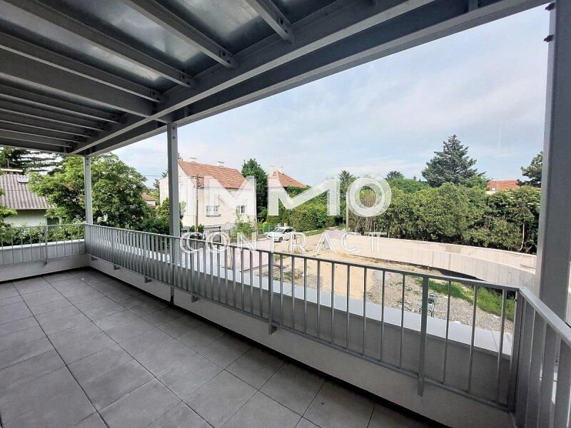 Neulaa Top 5 Balkon Teilansicht