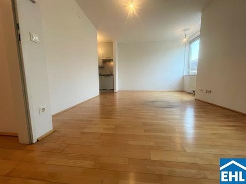 Sonnige 2-Zimmer-Wohnung im 5. OG am Schubertpark