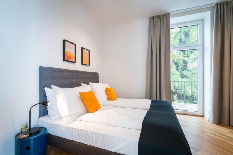 Visualisierung Schlafzimmer mit Balkon (optional)