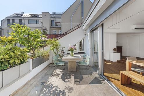komplett m�blierte Terrassenwohnung  n�he Theresianum 5 Zimmer