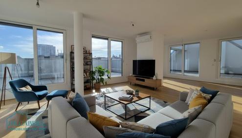 DACHTERRASSENMIETE MIT POOL