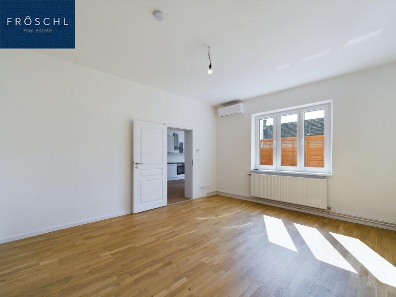 Wohnzimmer Ansicht 3