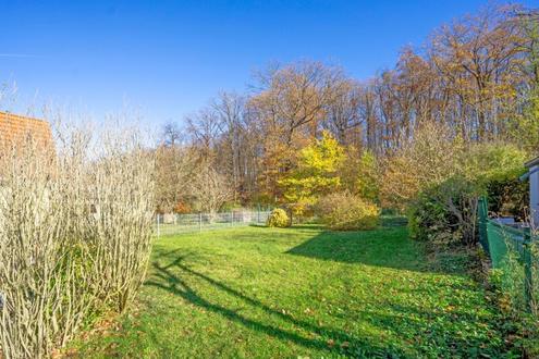 Entz�ckender Baugrund mit Althaus in Gr�nruhelage am Waldrand - Aufschlie�ungsabgabe bezahlt!