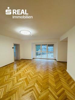 Gro�z�gige 4-Zimmer-Wohnung im 3. Stock