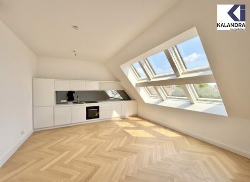 360 TOUR // DACHGESCHOß - WOHNUNG im JUGENDSTILHAUS
