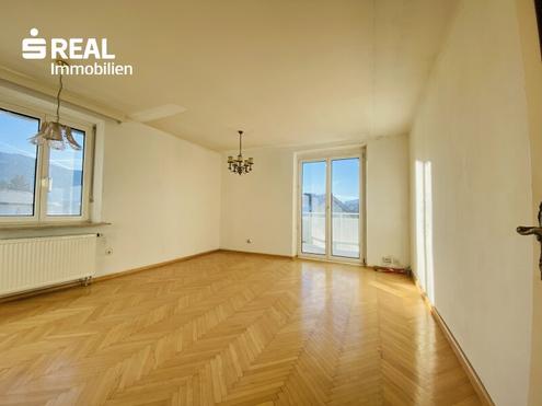 3-Zimmer-Eckwohnung in Josefiau