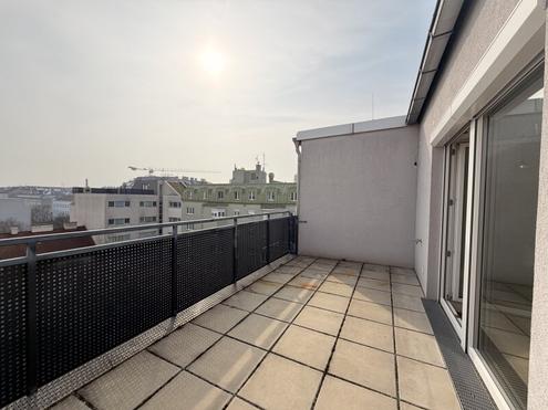 Alxingergasse - 2 Zimmer DG mit 14,33m2 gro�er Terrasse