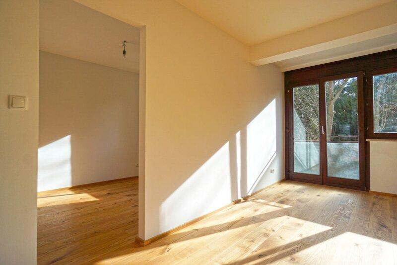 Wohnzimmer Richtung Schlafzimmer