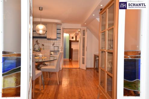 Zentraler geht es nicht - Stilvolle 4-Zimmer-Dachgeschosswohnung im Herzen der Grazer Altstadt! 3D-Rundgang verf�gbar!