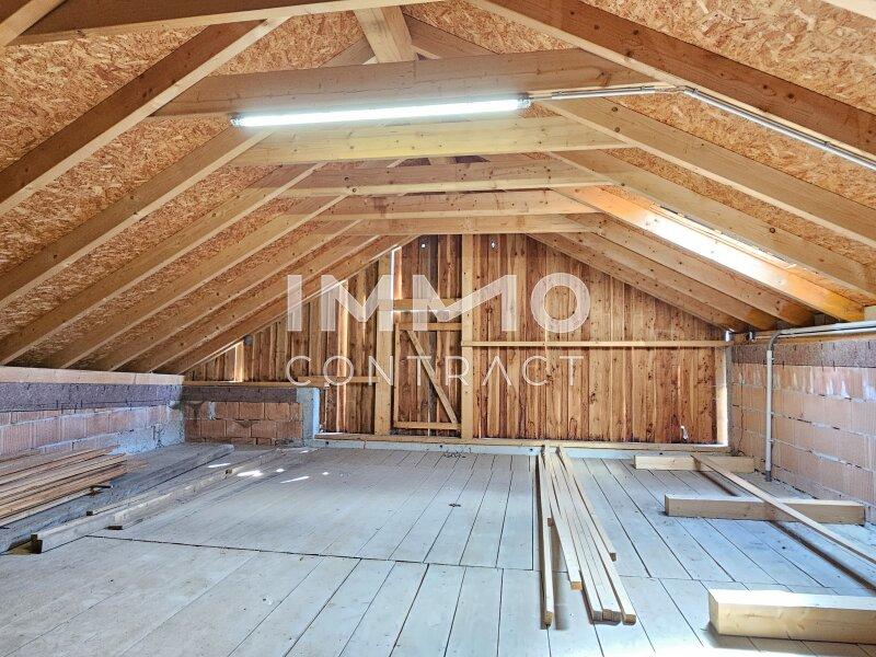 Dachboden - 71 m� ausbauf�hig