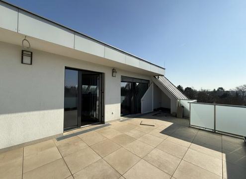 Befristet vermietetes Penthouse in ruhiger Lage