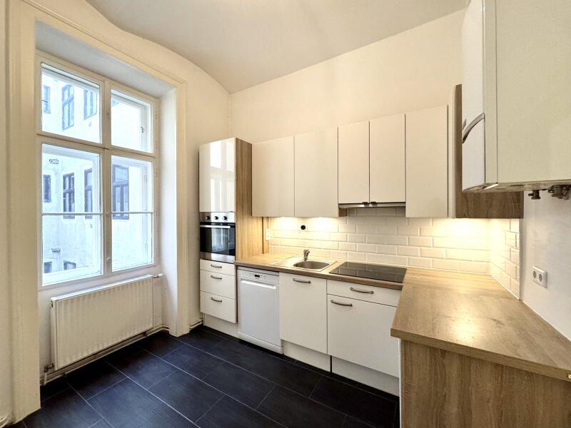 separate K�che mit Fenster