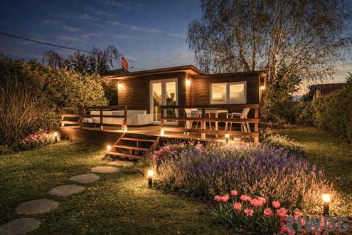 KLEINGARTENHAUS / GRUNDST�CK AM HACKENBERG -  EIGENGRUND - GANZJ�HRIG WOHNEN - GROSSE TERRASSE UND POOL - MITTEN IM GR�NEN