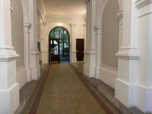 106m² unrenovierte Altbaufläche! Florianigasse - Bennoplatz