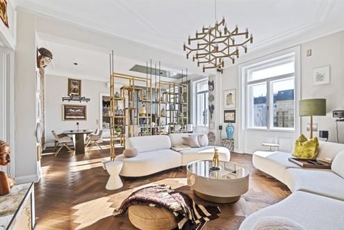 The essence of Vienna - Exklusives Altbaujuwel am Naschmarkt - 167 m² zeitlose Eleganz, kuratierte Designkunst und Blick auf Wiens neuen Naschpark