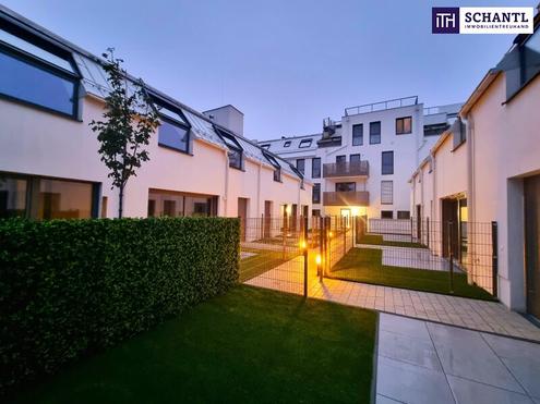 Happy to be here! WOW - Cooles Townhouse mit Garten! Erdwärme + Absolute Ruhelage + Tiefgarage + Ideale Süd Ausrichtung! Nachhaltig und zukunftssicher investiert!