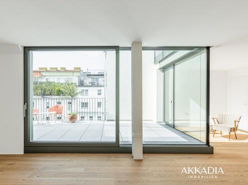 Loft-Feeling trifft Altbauflair - 3 Zimmer Erstbezug mit Terrasse