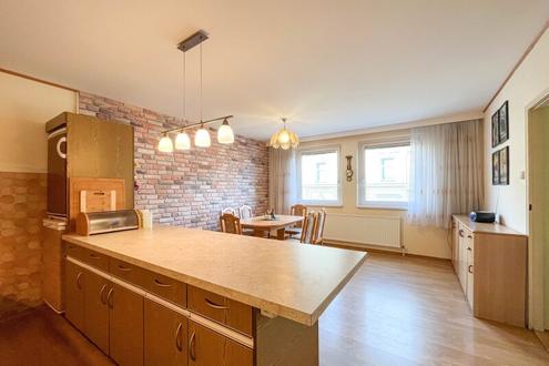 4-Zimmer-Wohnung mit WG-Eignung nahe Wiener Hauptbahnhof mit Lift & Top-Anbindung