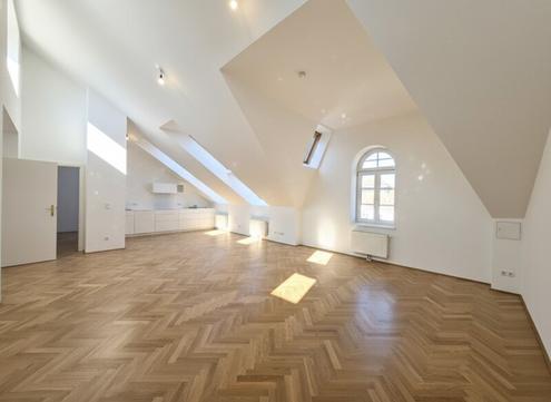 Unbefristeter Dachterrassen-Traum - 3,5-Zimmer-DG-Wohnung mit 3 Terrassen - Wohnen über den Dächern von Josefstadt - Florianigasse