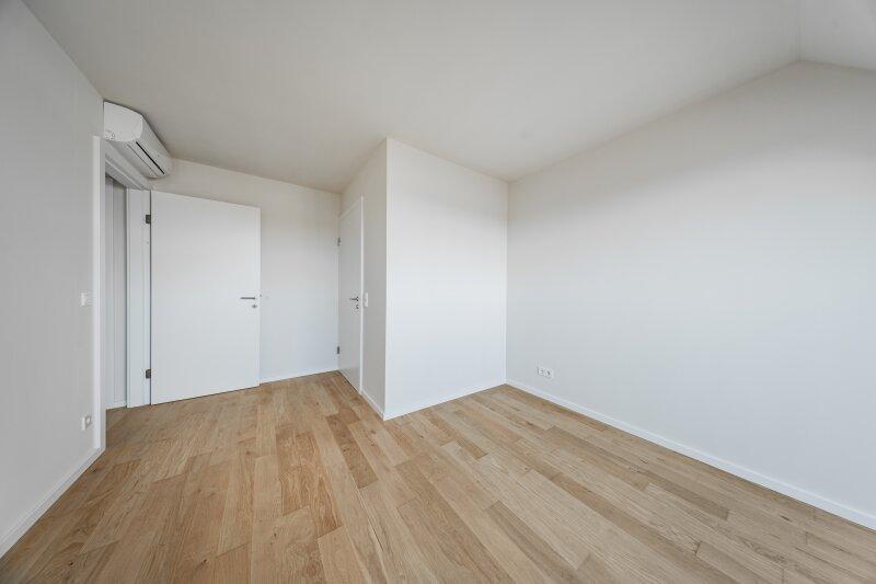 Schlafzimmer 1 mit Bad