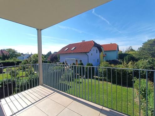 VORSORGEWOHNUNG - Neubau! Siedlung Rustenfeld! 4-Zimmer Wohnung mit traumhaftem Ausblick auf rund 103 m² mit Balkon! Stellplatz in hauseigener Tiefgarage optional verfügbar!