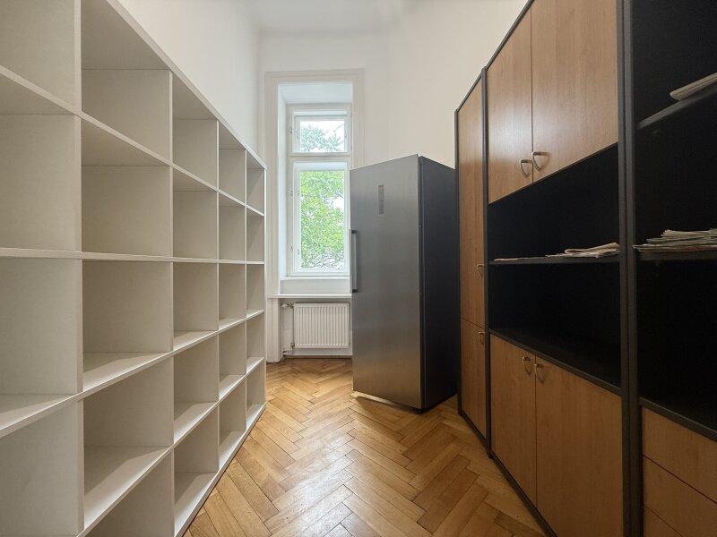 Abstellraum/Kabinett