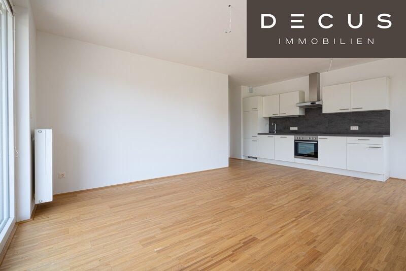 Wohnzimmer mit K�che