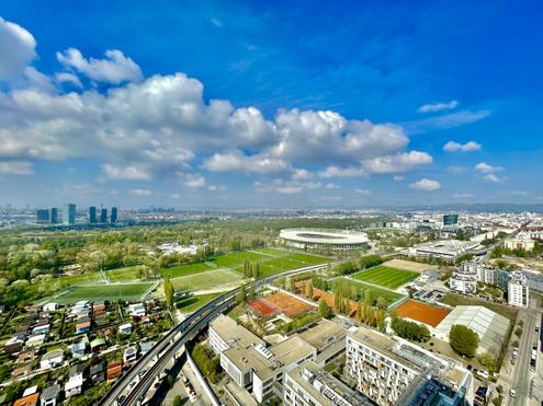 RESIDIEREN der EXTRAKLASSE! Befristet vermietete, spektakul�re 3-Zimmer Terrassenwohnung mit unverbaubarem TRAUMBLICK